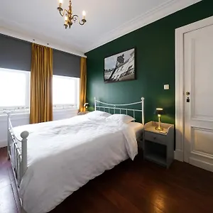 stay-in-fin-de-siecle-splendour.hotelsghent.com/